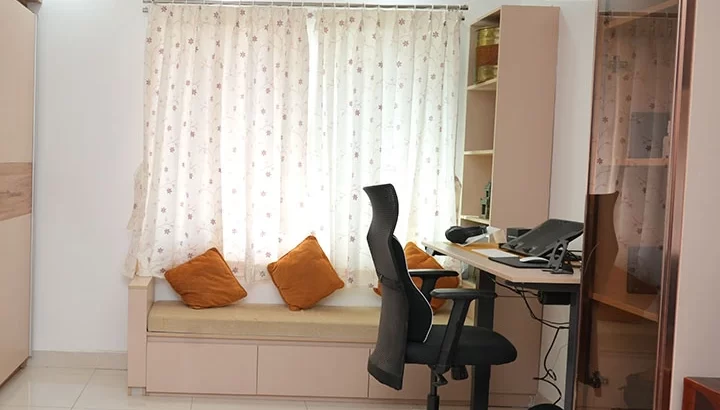 Best interior design in Vijayanagar: modern, elegant study room